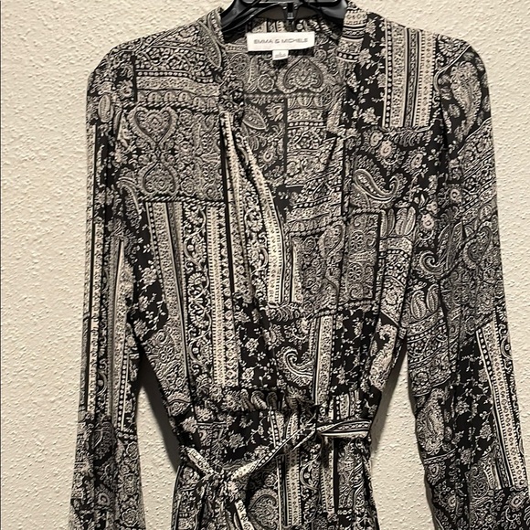 Emma & Michele Black Maxi Dress with Bishop Sleeves - Picture 4 of 9